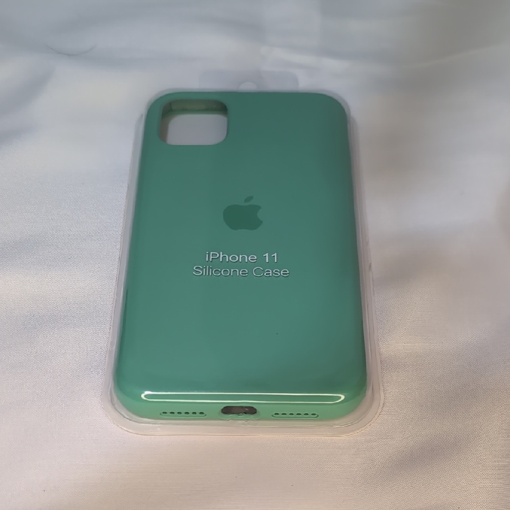 Apple iPhone 11 Case - Mint Green